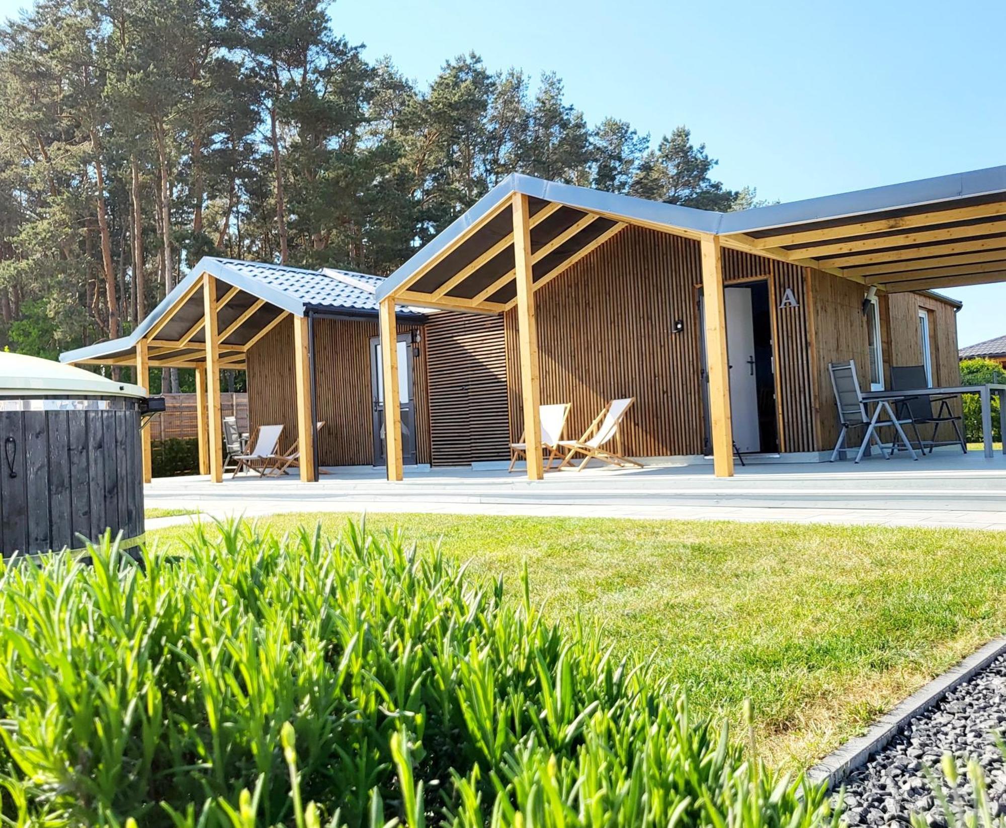 Domek wakacyjny, nad morzem z balią, Lawendowe Wzgórze, Karwieńskie Błoto Exterior foto